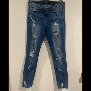 Just black full distressed jeans size 28